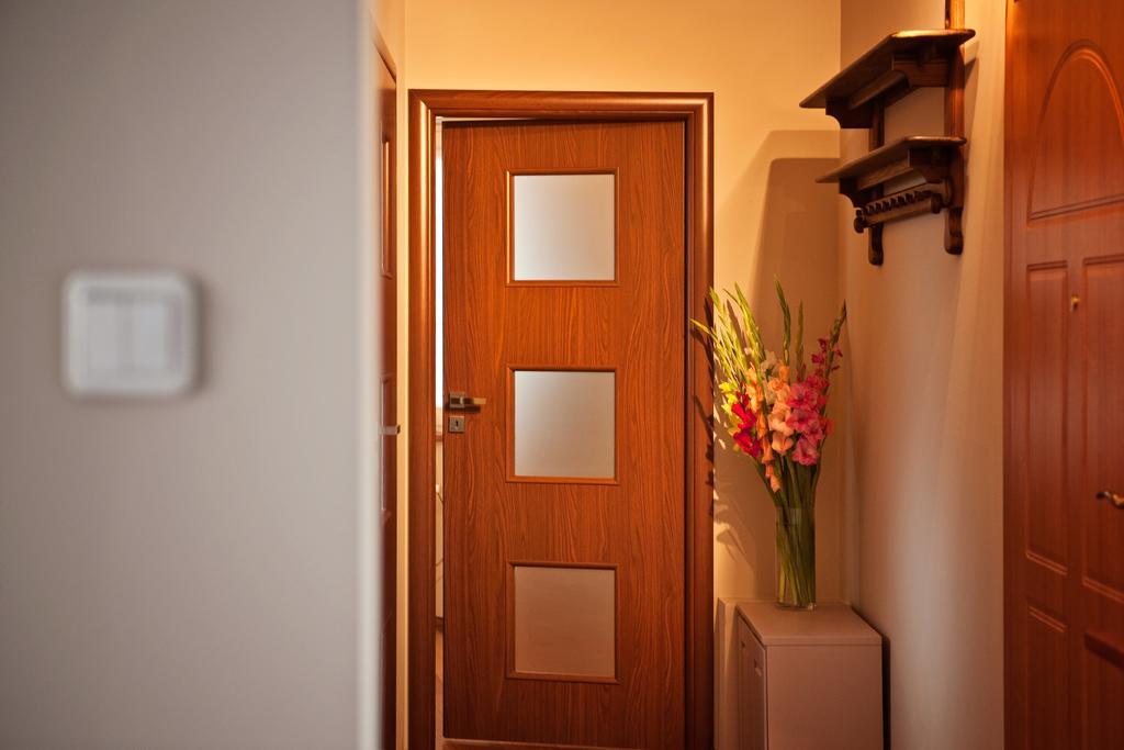 Best Inn Poznan Apartament Wojskowa ห้อง รูปภาพ