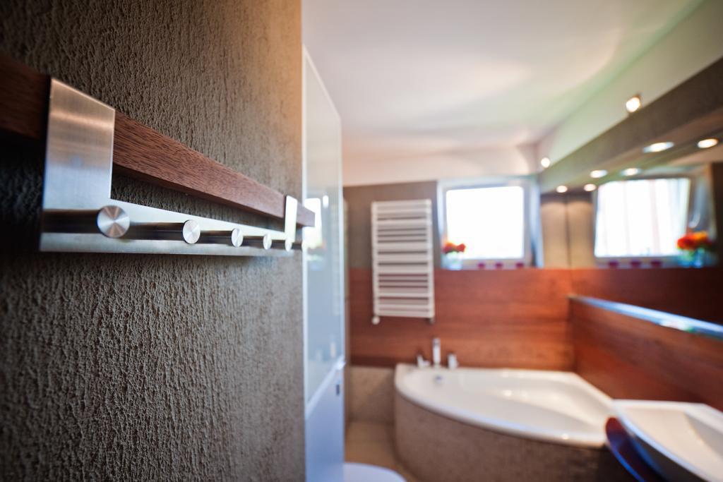 Best Inn Poznan Apartament Wojskowa ห้อง รูปภาพ
