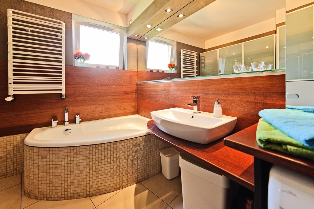 Best Inn Poznan Apartament Wojskowa ห้อง รูปภาพ